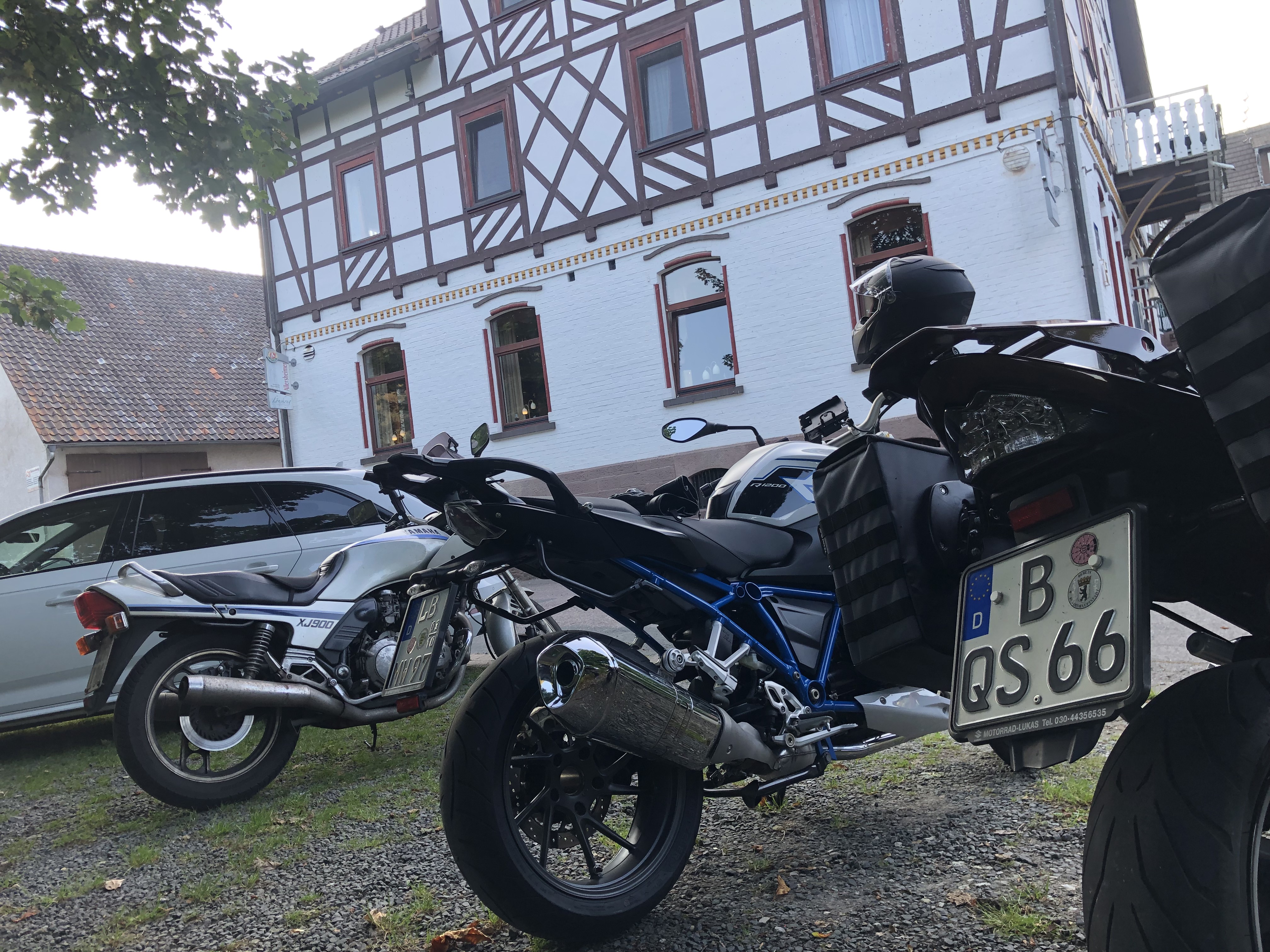 Hotelparkplatz